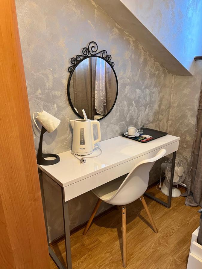 Hostel Homies Inn Celiny  Екстериор снимка